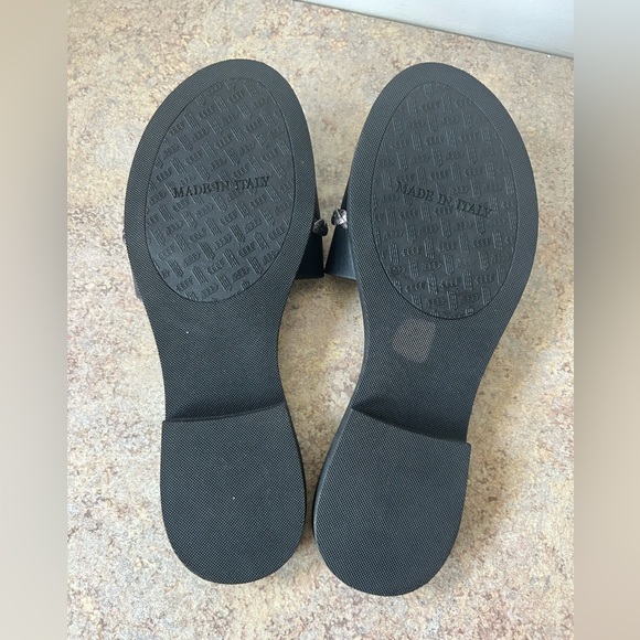 Italian Shoemakers Made in Italy NWOT Slip on Sandals size 9 - Picture 4 of 5